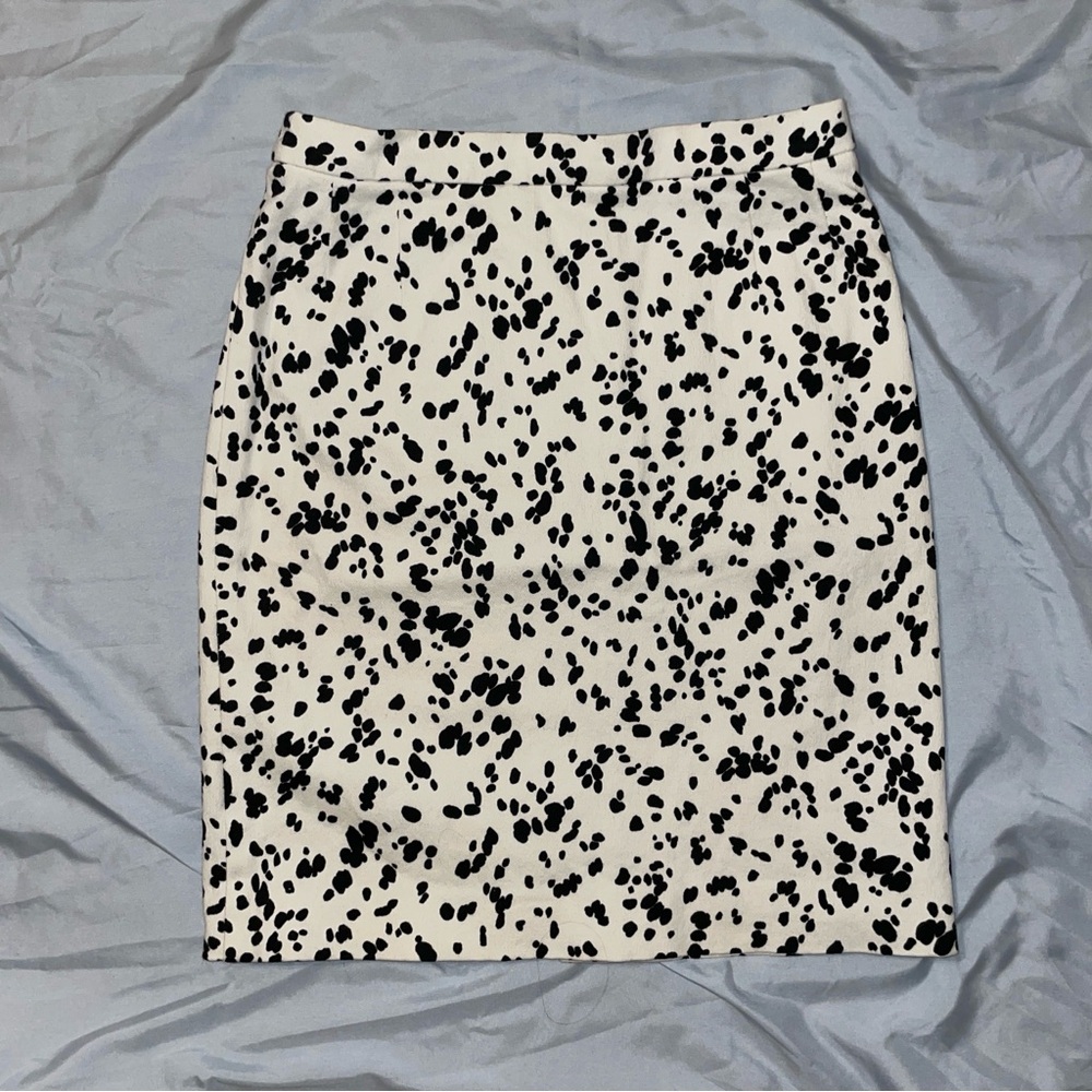 laurèl vintage denim skirt dalmatian print size 8/10